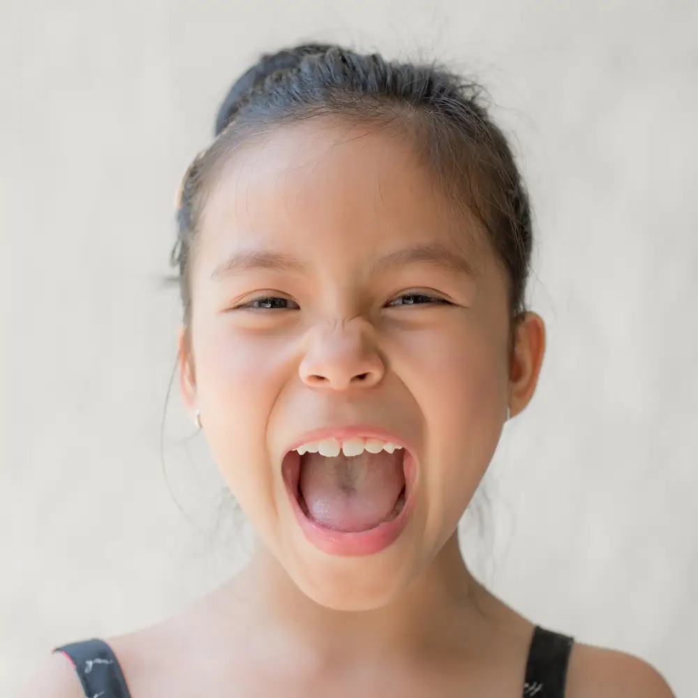 Dental treatment for children with bad mouth habits in Kuching.